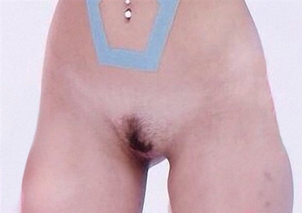 Girls sitting whilwe riding cock gifs